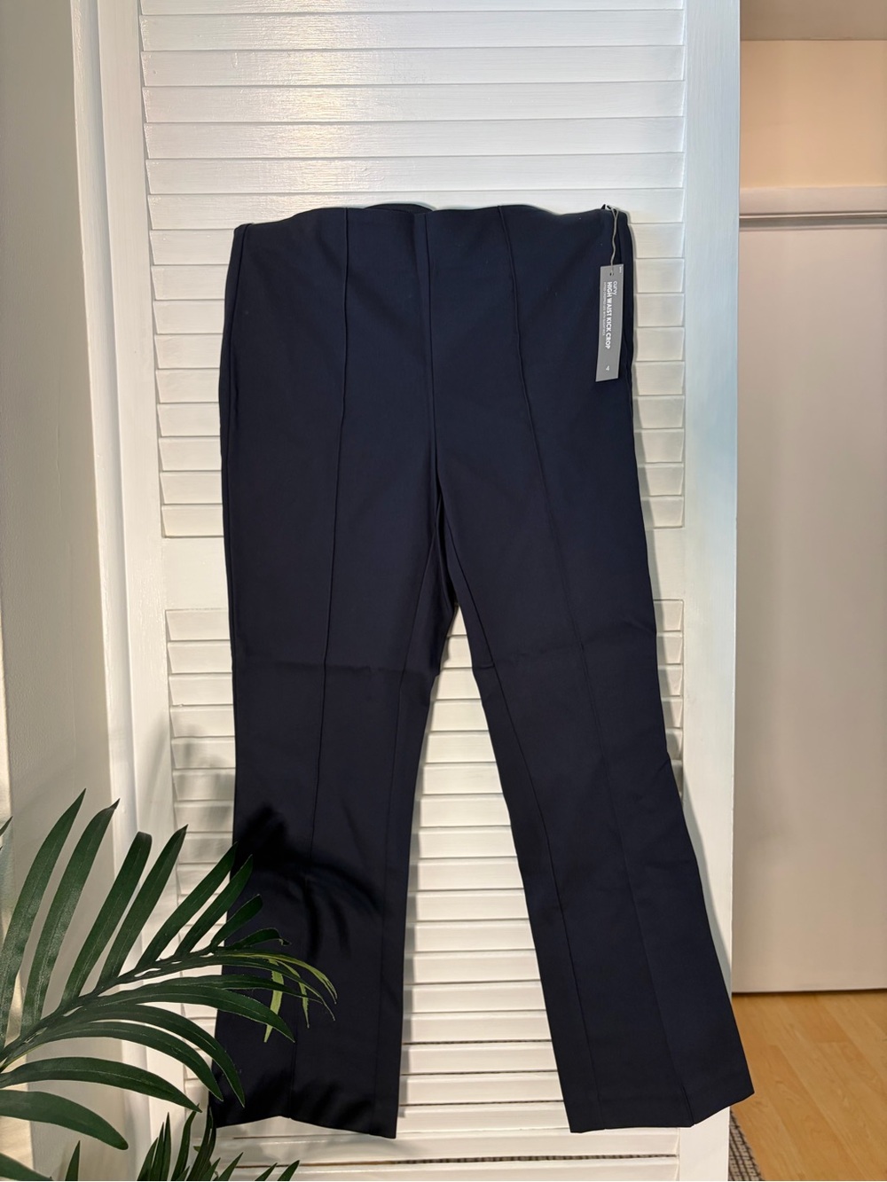 LOFT Blue Cropped Tailored Straight-Leg Pants Pull On